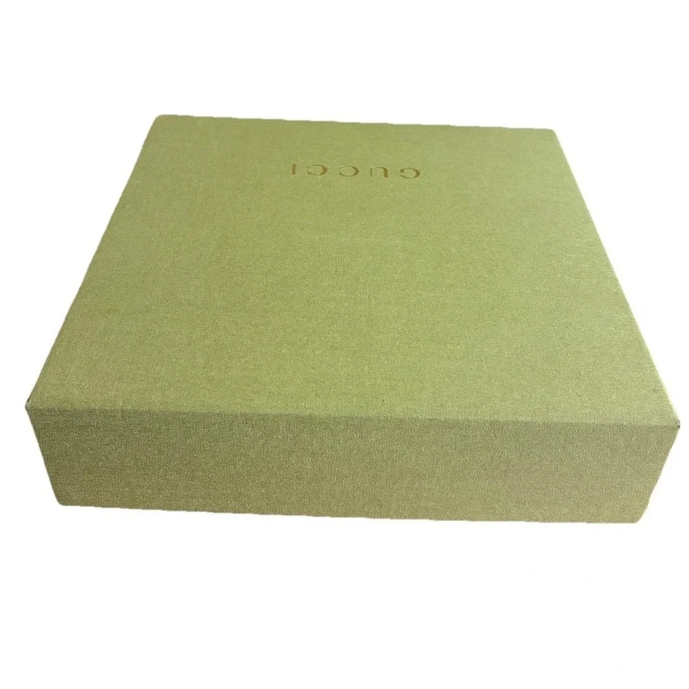 Gucci‎ Gift Box And Dust Bag Green Quilted 9.5x9.5x3
